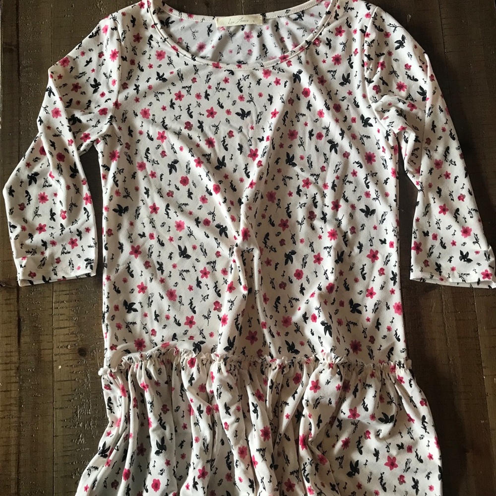 The most flattering floral top